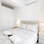 Ducassi Suites Rooftop Pool Beach & Spa