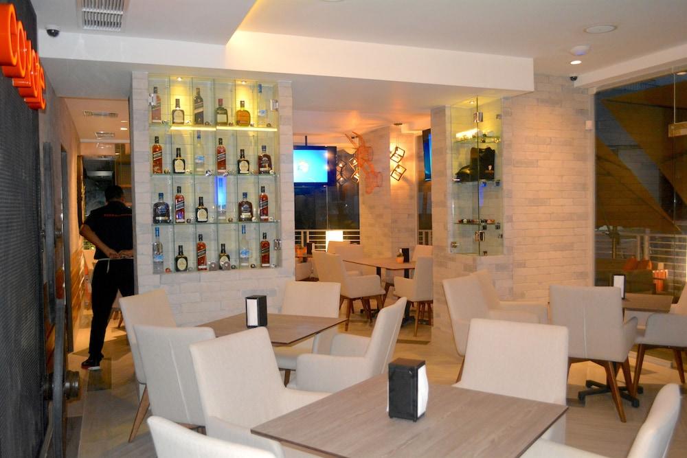 Ducassi Rooftop Pool & Punta Cana