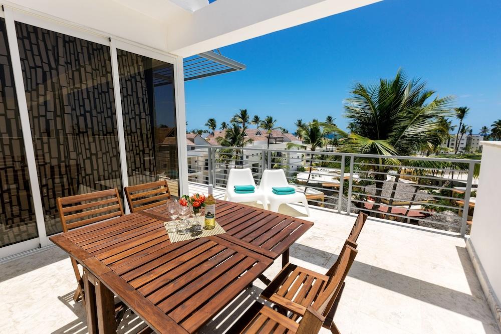 Ducassi Rooftop Pool & Hotel Punta Cana