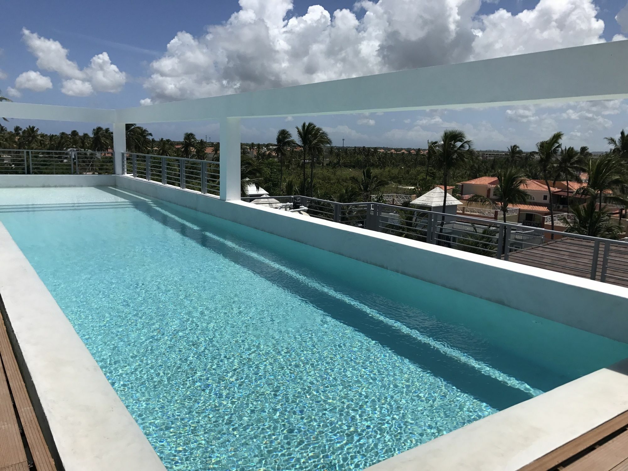 Ducassi Rooftop Pool & Hotel Punta Cana